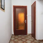 شقة With Parking Space - 7024 بوريتش