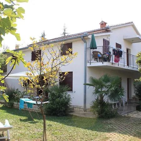 Apartments With Parking Space Porec - 7024 *