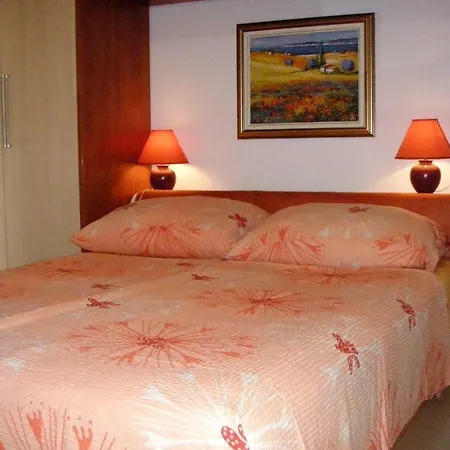 Apartments With Parking Space Porec - 7024 Lejlighed