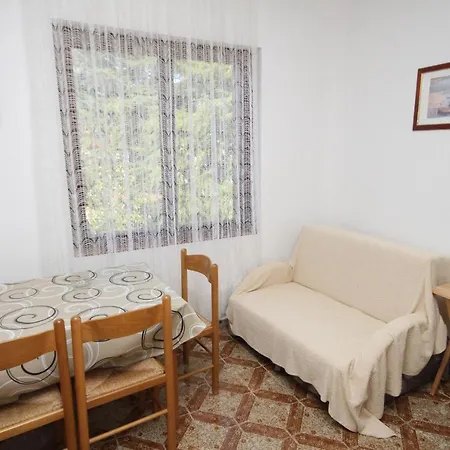 With Parking Space - 7024 דירה *