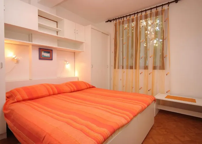 Apartments With Parking Space Porec - 7024 Lejlighed *