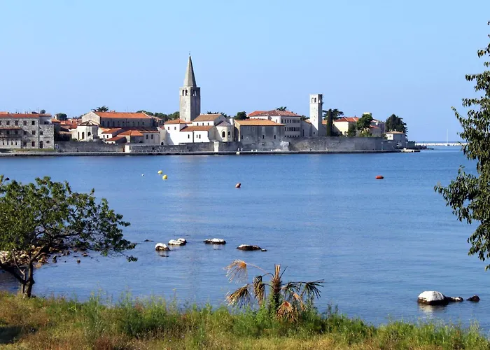 Apartments With Parking Space Porec - 7024 Lejlighed